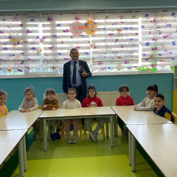 “ Gelecek Hayaller İle Şekillenir “