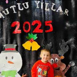 Özel Tuzla Renkli Düşler Anaokulu'nda Neşeyle Dolu Bir Yeni Yıl Kutlaması!