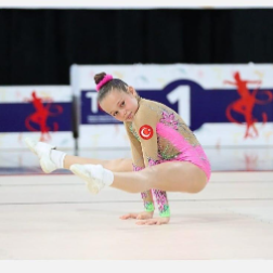 Türkiye Şampiyonu Öğrencimiz Zehra Çiçek’ten Büyük Başarı! 🌟