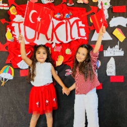 Bugün Ülkelerden TÜRKİYE’ Yİ Tanıdık.