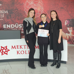 ULUSLARARASI SİNGAPUR MATEMATİK OLİMPİYATLARI YARIŞMASINDAN GELEN BAŞARI! ✨🏆🥉