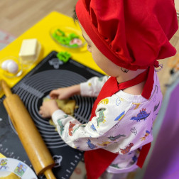 MİNİK ŞEFLER MUTFAKTA