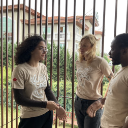 School Houses Sisteminin Öğrencilere Faydalar