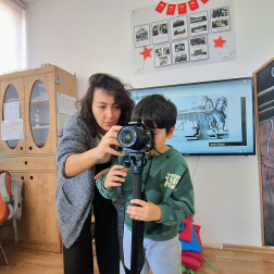 5 YAŞ GRUBUMUZDA KONUMUZ: FOTOĞRAF MAKİNESİ, TRİPOD VE MONOPOD