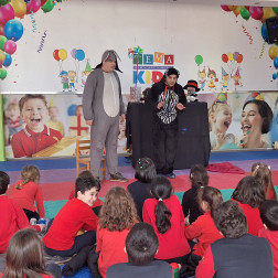 SİHİRBAZ TİYATRO OKULUMUZDA