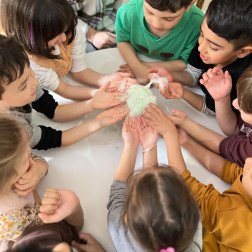 KÖPÜREN YUMURTA DENEYİ