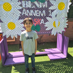 ANNELER GÜNÜ