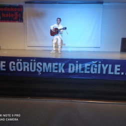 ELVİS PRESLEY