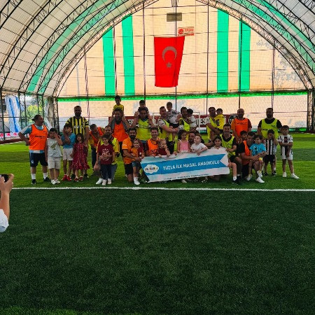 BABALAR GÜNÜ HALISAHA MACI BASLIYOR