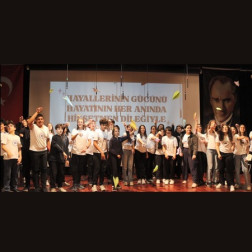 Geleceğimiz olan gençlerimizle çok özel bir rehberlik semineri gerçekleştirdik: “LGS Son Taktikleri”