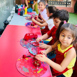 Oyuncak Yapımı Atölyesi