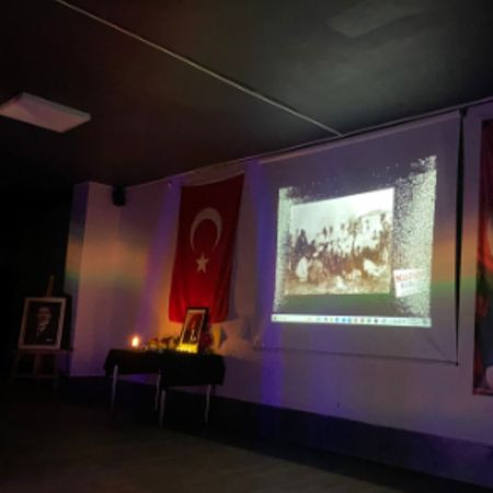 10 Kasım Atatürk'ü Anma Günü