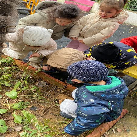 BAHÇEDE OYUN ZAMANI