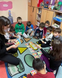 Uzman Çocuk ve Ergen Klinik Psikologlarımız