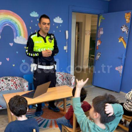 Trafik eğitimimizi başarıyla tamamladık.