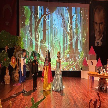 “EYVAH MASALLAR KARIŞTI” TİYATRO