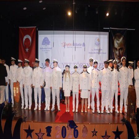 MEZUN OLUYORUZ!