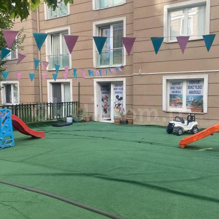 Okulumuzun bahçesini yeniledik