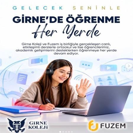 Girne Koleji ve Fuzem iş birliğiyle ortaokul ve lise öğrencilerimiz, canlı ve etkileşimli derslerle öğrenmeye her yerde devam ediyor.