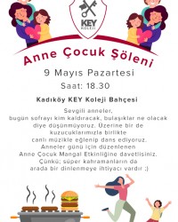 Okulumuzun Bahçesinde Anneler Gününü Kutladık.