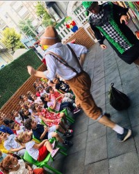 Sihirli Deniz Yıldızı ve Tiyatro