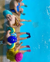 YAZ OKULU BRANŞ DERSİ: YÜZME