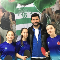 MASA TENİSİNDE DERECE!