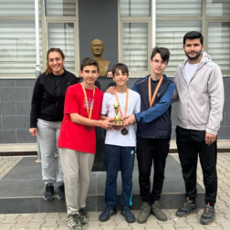Badminton Sporunda Derece!