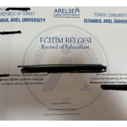 Montessori Eğitmen Eğitimi Belgesini Almaya Hak Kazandılar.