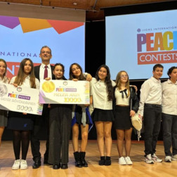 Barış Posteri Yarışması İstanbul 1.lik, 2.lik ve mansiyon ödülleri ve Türkiye 4.lüğü