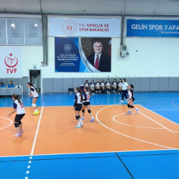 Anadolu Lisesi Voleybol Takımımızdan 2–0’lık Galibiyet