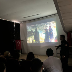 AKYAKA'DA DEPREME HAZIRLIK SEMİNERİ