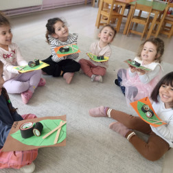 Japonya’yı Keşfettik! Miniklerimizle Kültürlerarası Bir Yolculuk