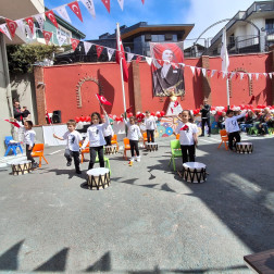 Özel Çamlıca Çağlar Koleji’nde 23 Nisan Coşkusu!