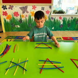 🎨 Aynısını Yap! – Dikkat ve Zeka Geliştiren Eğlenceli Etkinliğimiz 🎯