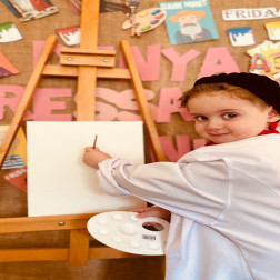 🎨 Renklerle Duyguların Buluştuğu Gün: Dünya Ressamlar Günü 🖌️✨