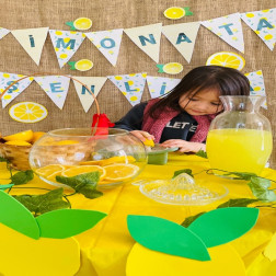 🍋 Tatlı Ekşi Bir Gün: Limonata Yapma Etkinliğimiz! 🍹🌞