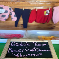 👐 Günlük Yaşam Becerileriyle Minikler Hayata Hazırlanıyor! 🌸✨