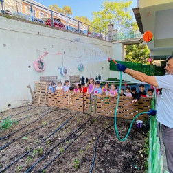 🧑‍🌾 Bahçemizi Ektik – Minik Eller Toprakta!