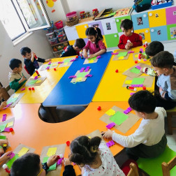 Eğlenerek İngilizce Öğreniyoruz! 🎉