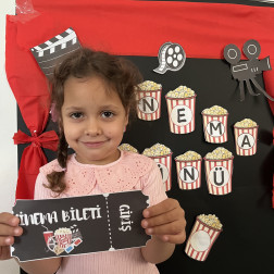Sinema Keyfi Miniklerimizle Daha Güzel! 🎬🍿