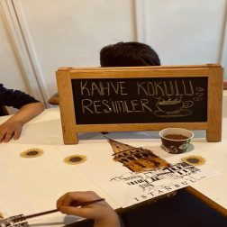 ☕ Kahve Kokulu Resimler, Sanat Dolu Anlar 🎨