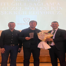 ⚽ Ertuğrul Sağlam’dan Gençlere İlham Veren Ziyaret