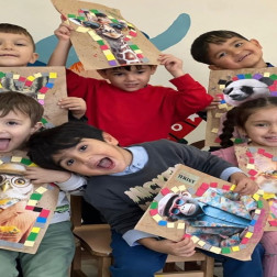 🐾 Hayvan Karakterler ile Renkli Kolajlar