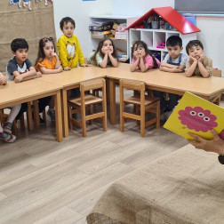 okulumuz son dersleri 'veli etkinlik-dışarda ders ve piknik 'tüm hızıyla devam ediyor:)))))))))
