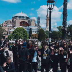 Geçmişe Açılan Kapı: Tarihi Yarımada Gezisi