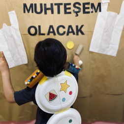 GERİ DÖNÜŞÜM ETKİNLİĞİ