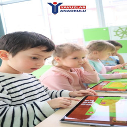 📱 Minik Parmaklar Kodluyor!