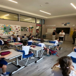 1. Sınıfa İlk Adım: Tanışma ve Keşif Zamanı! 🎒✨