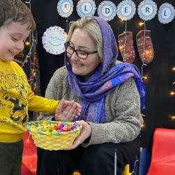 Anaokulunda Bayram Kutlaması - Yaşlılara Saygı